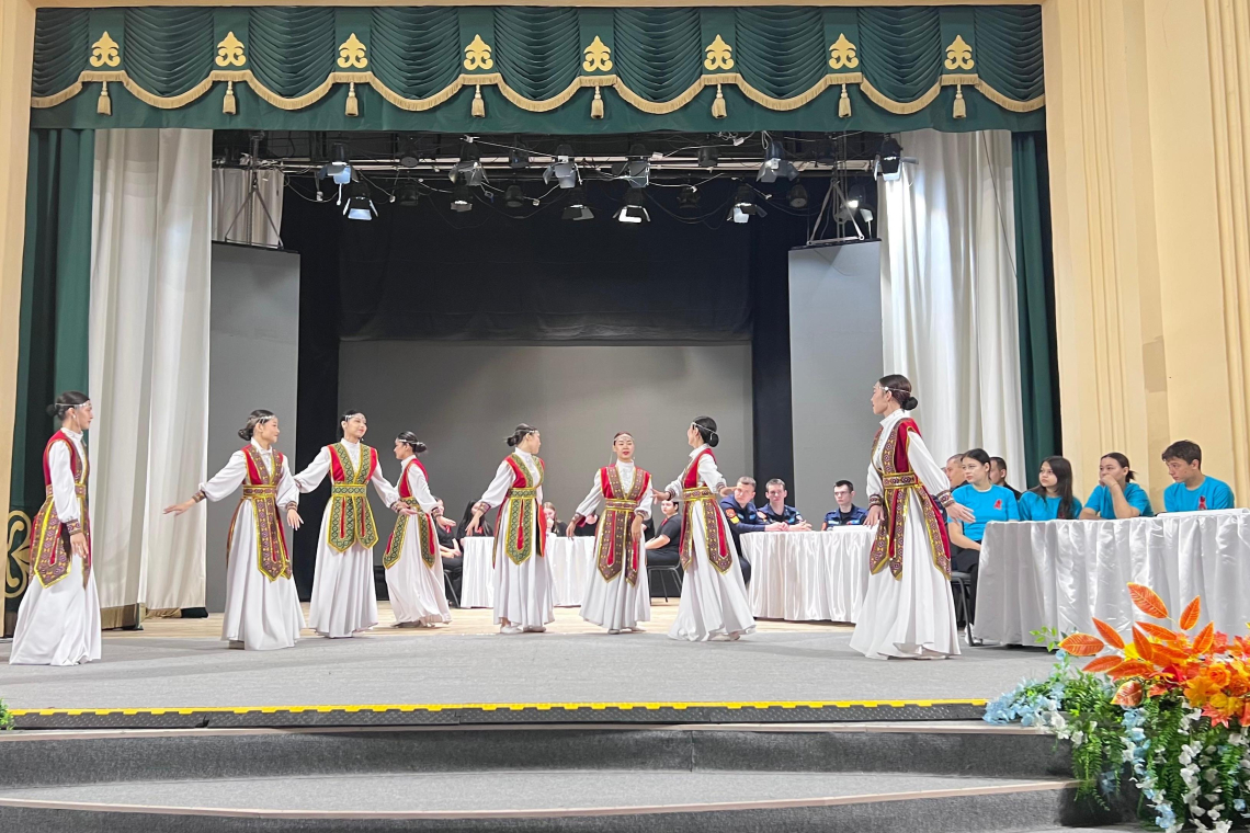 Қиындықтардан – тиімді өзгерістерге: жастарға арналған АИТВ туралы интерактивті бағдарлама