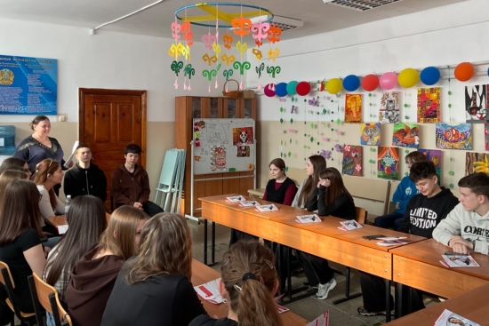 Танымдық кездесу: оқушыларға-АИТВ туралы