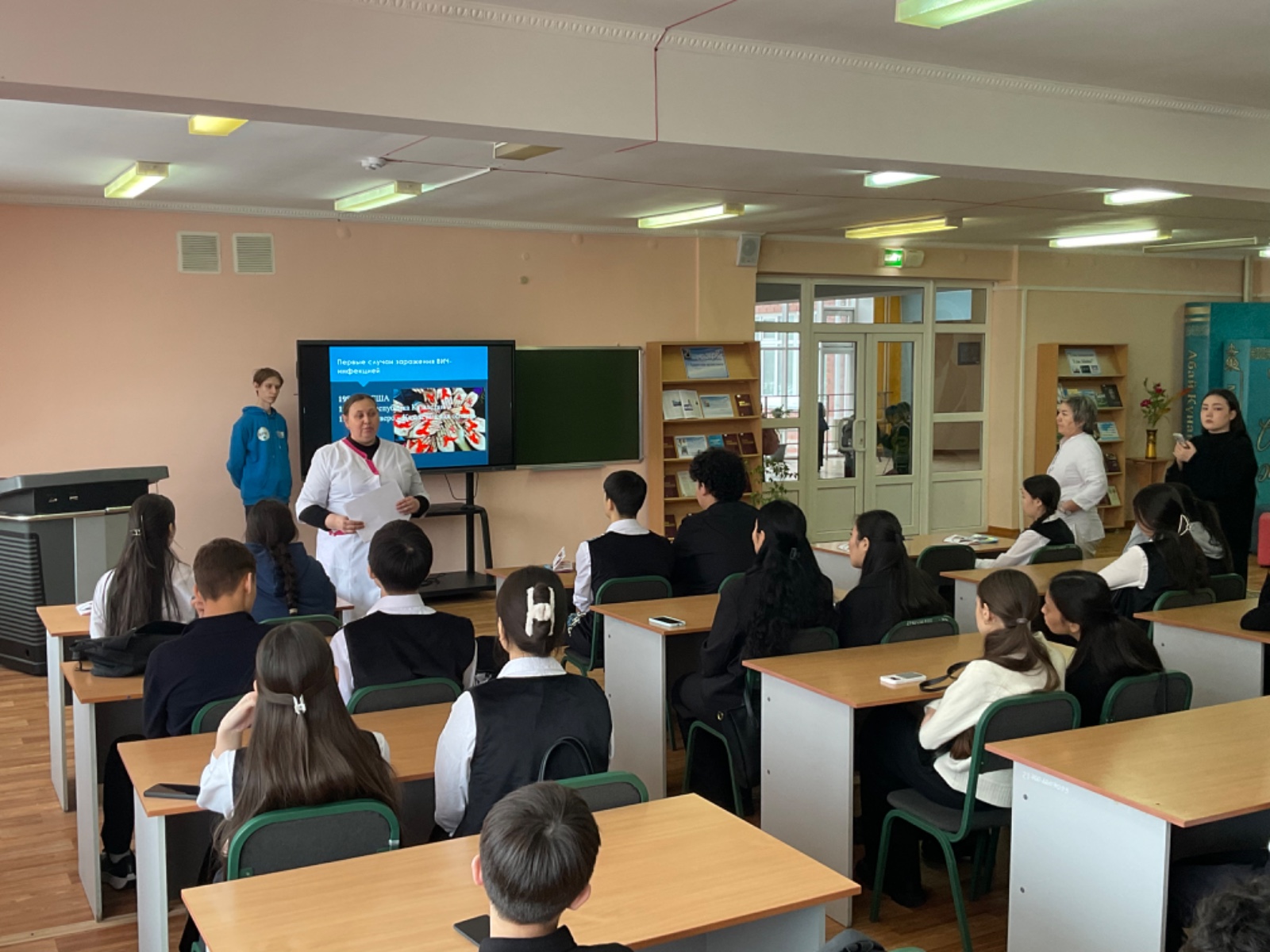 3О_здоровье__открыто_встреча_со_школьниками.jpeg